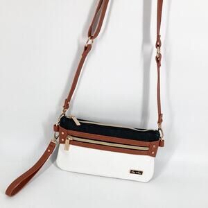 Itsy Ritsy Womens Crossbody Bag / Clutch / On The Go Diaper Bag